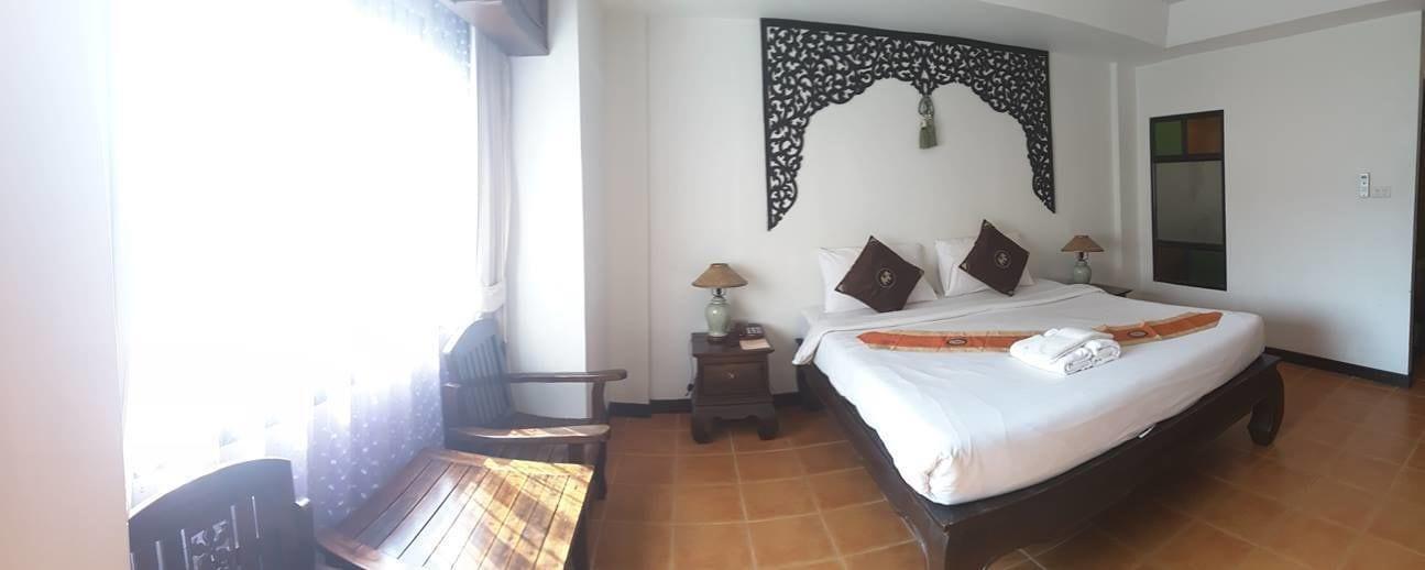 Wangburapa Grand Hotel Чиангмай Экстерьер фото