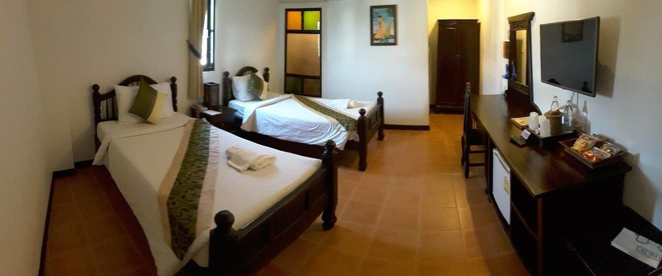 Wangburapa Grand Hotel Чиангмай Экстерьер фото