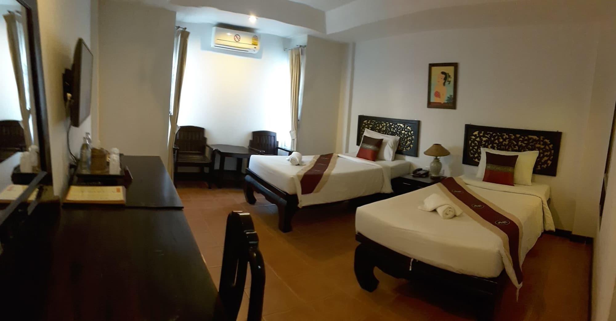 Wangburapa Grand Hotel Чиангмай Экстерьер фото