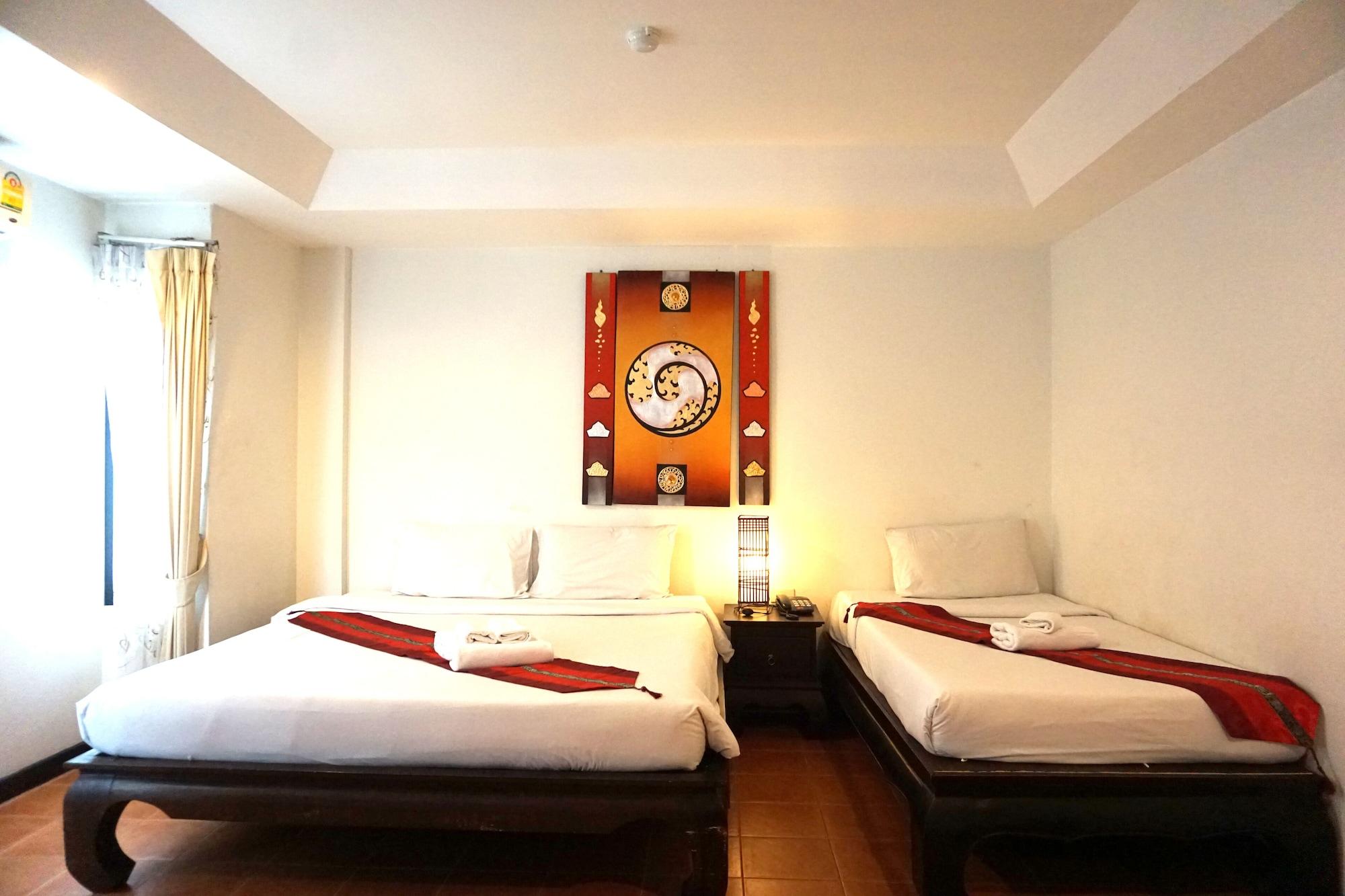 Wangburapa Grand Hotel Чиангмай Экстерьер фото