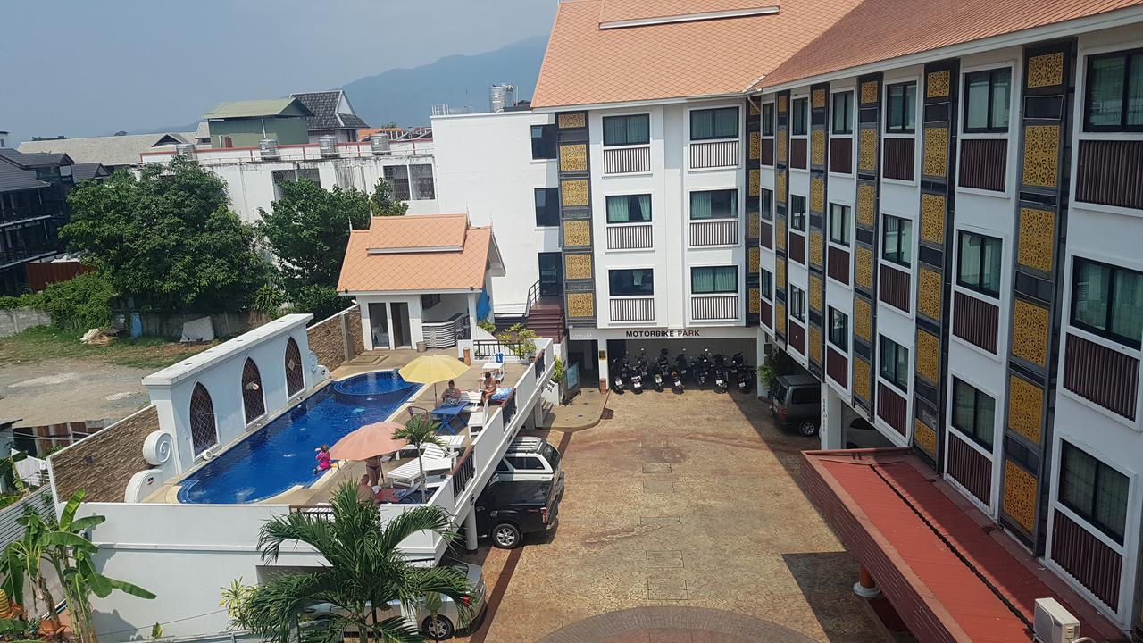 Wangburapa Grand Hotel Чиангмай Экстерьер фото