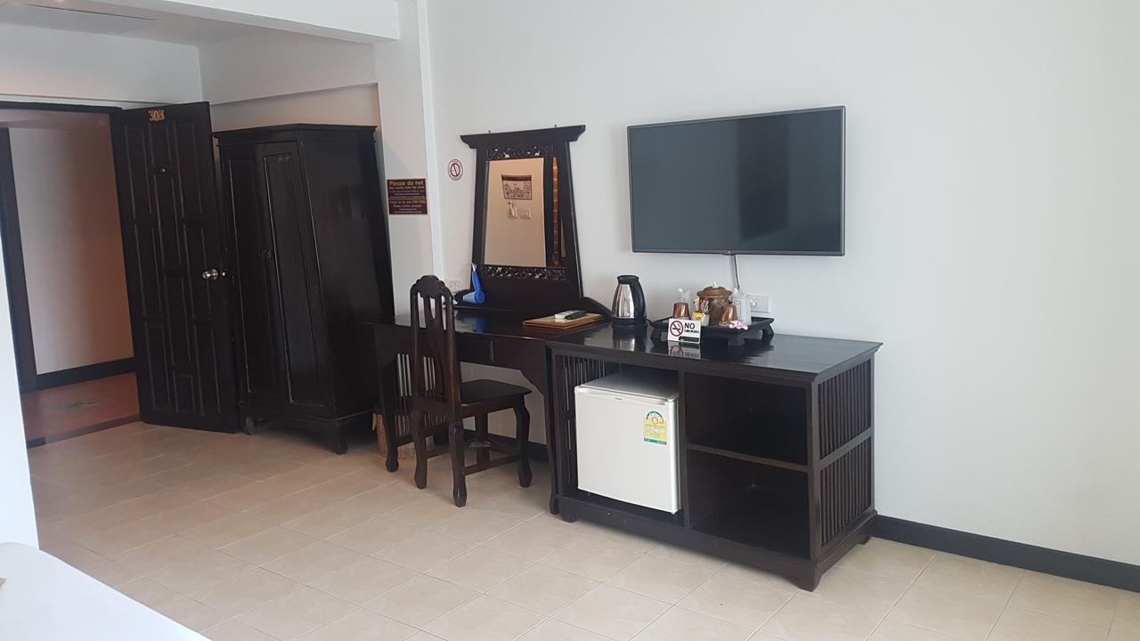 Wangburapa Grand Hotel Чиангмай Экстерьер фото