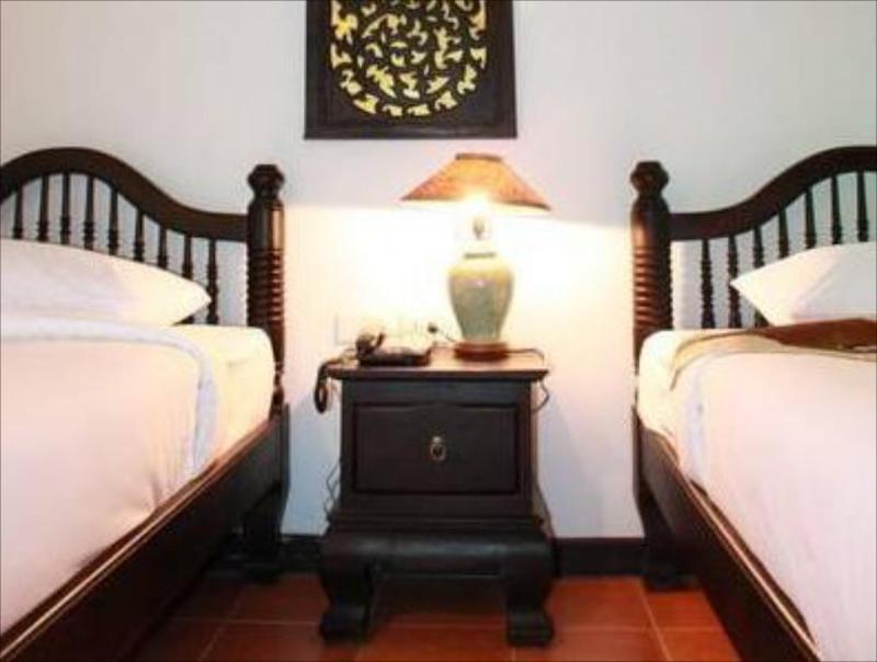 Wangburapa Grand Hotel Чиангмай Экстерьер фото